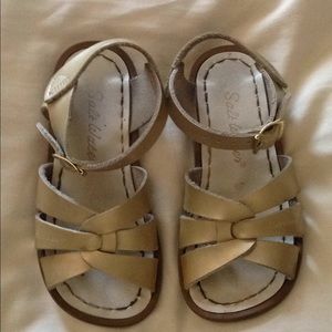 Saltwater Sandals